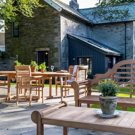 Finest Retreats - North